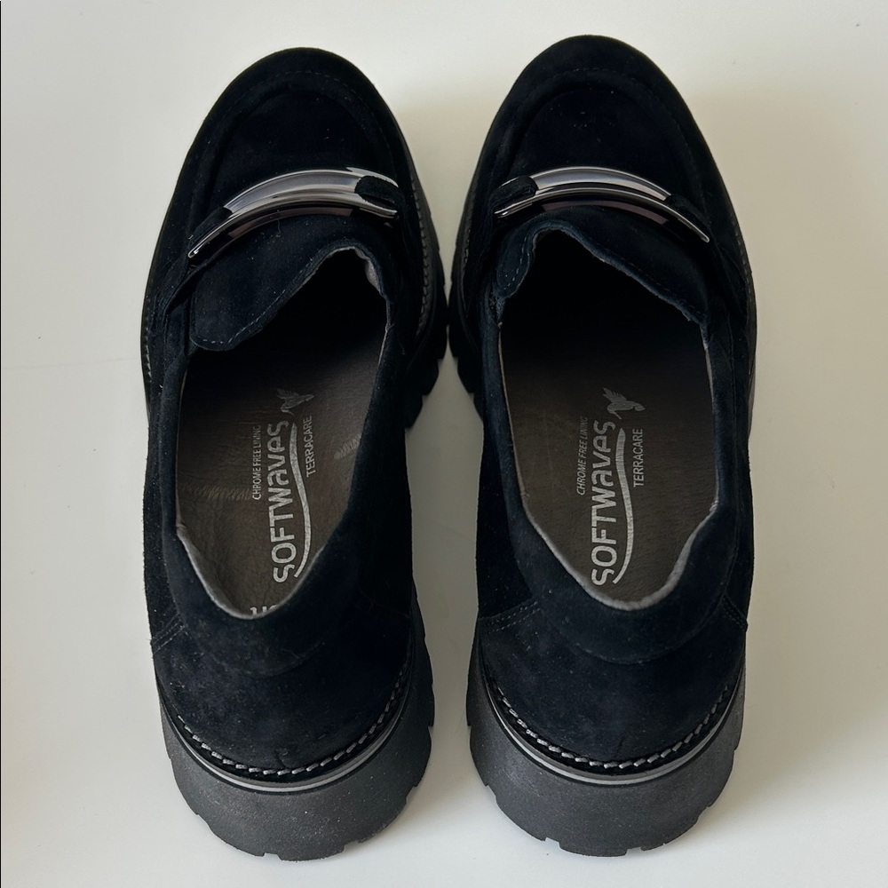 Softwaves Women's Black Suede Loafers - Picture 7 of 9
